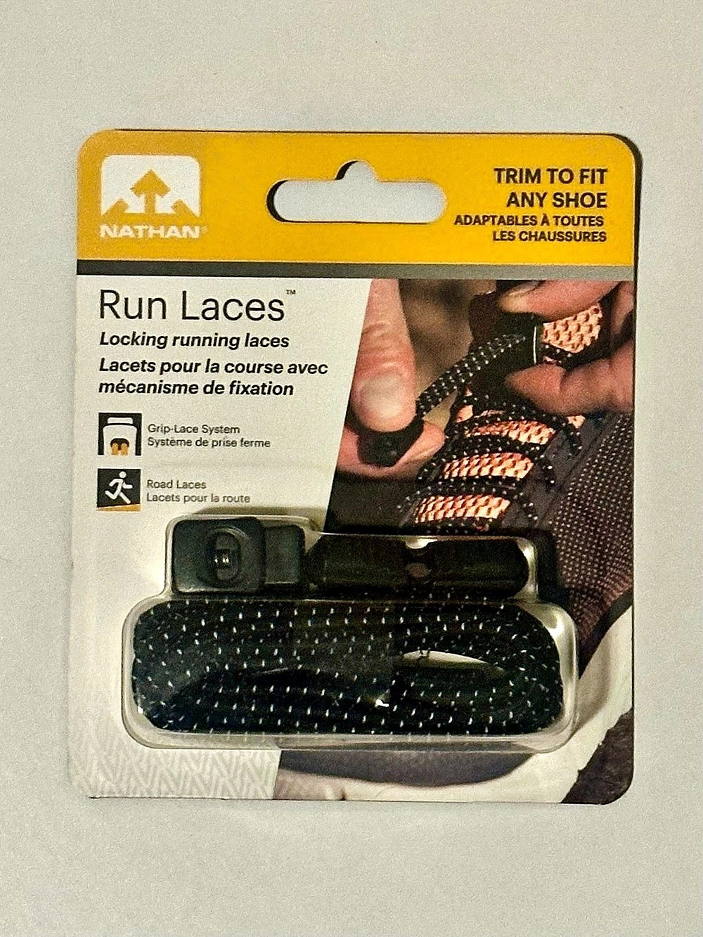 Nathan Run Laces Black NWT